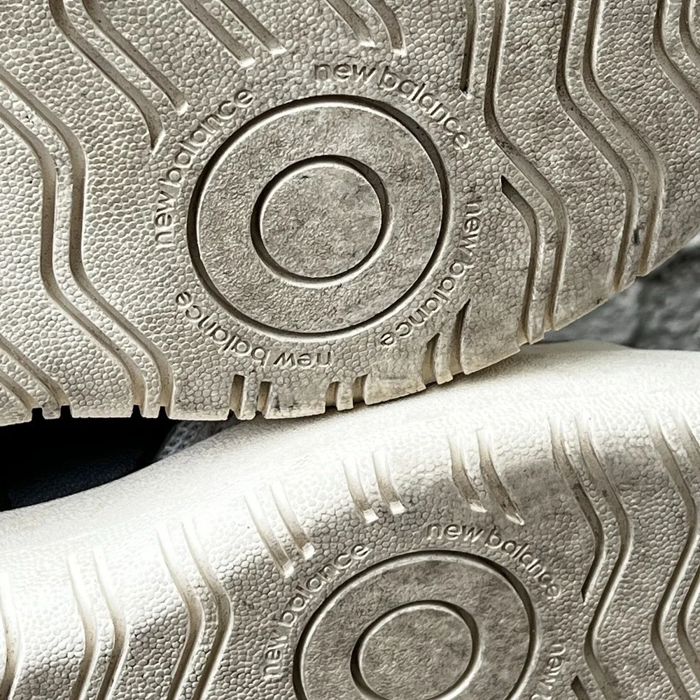 New Balance Shoes Women Size 6.5 Men Size 5 CT302 White (Beige) Suede Platform